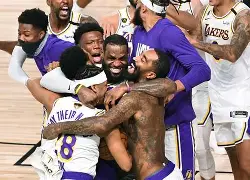 开云体育-包含NBA总决赛赛程吃紧，洛杉矶湖人集结日复出首秀，更衣室稳定，球队文化再被提及的词条